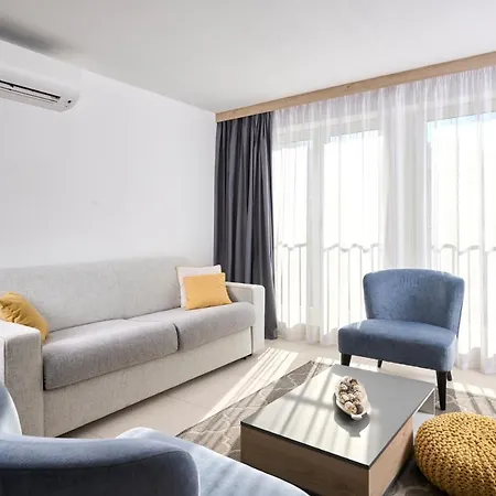 Vita Mirabilis Suite Umag Exterior photo