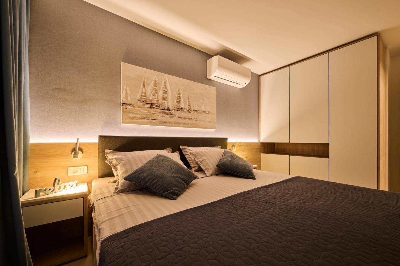 Apartment Mirabilis *